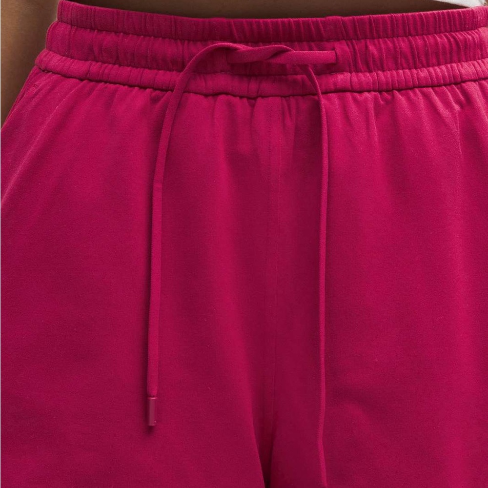 Lululemon Soft Jersey Mid-Rise Shorts - Picture 4 of 7